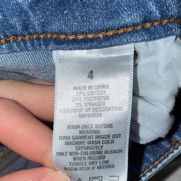 Aeropostale Blue Distressed Jean Shorts - Picture 4 of 4